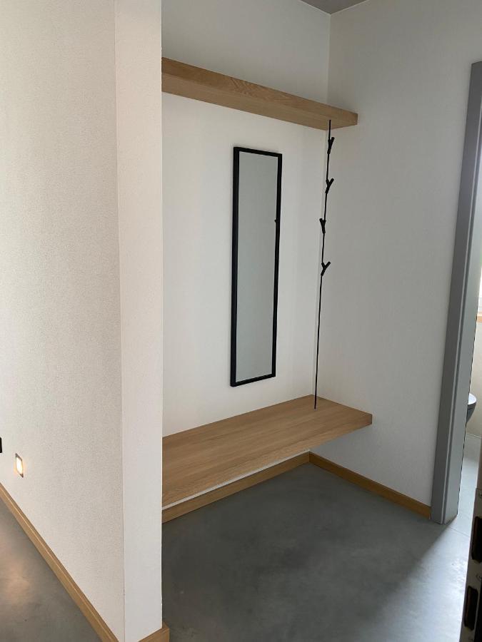 Ferienwohnung Neubau Gruener Wolpertinger Designwhg 106Qm Barrierefrei Breitbrunn am Chiemsee Exterior foto
